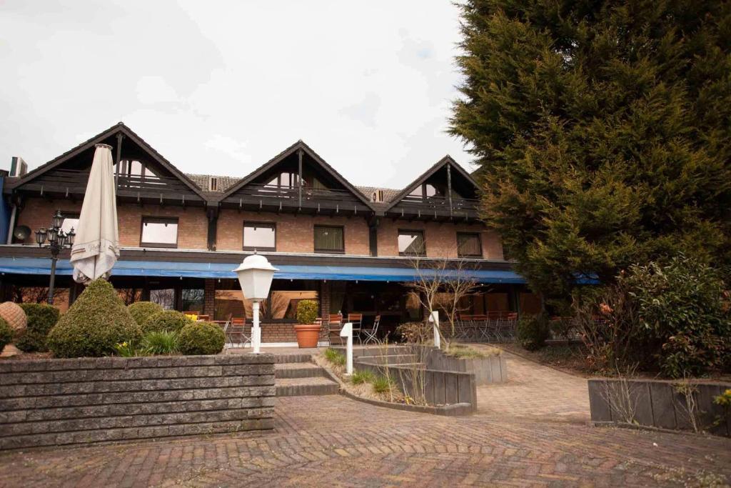 Pp- Hotel Grefrather Hof Bagian luar foto