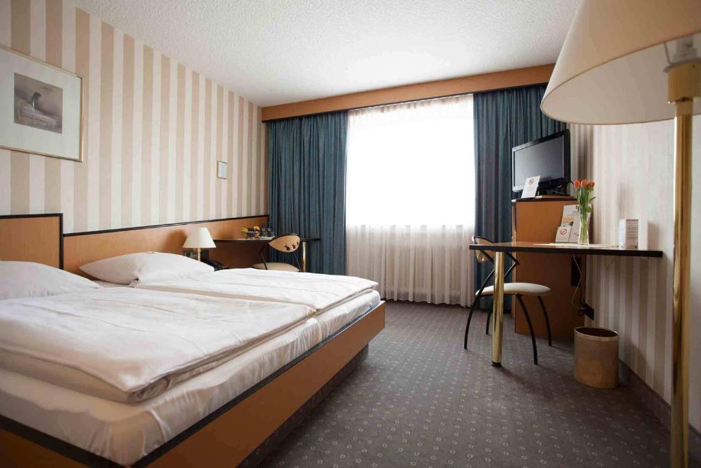 Pp- Hotel Grefrather Hof Ruang foto